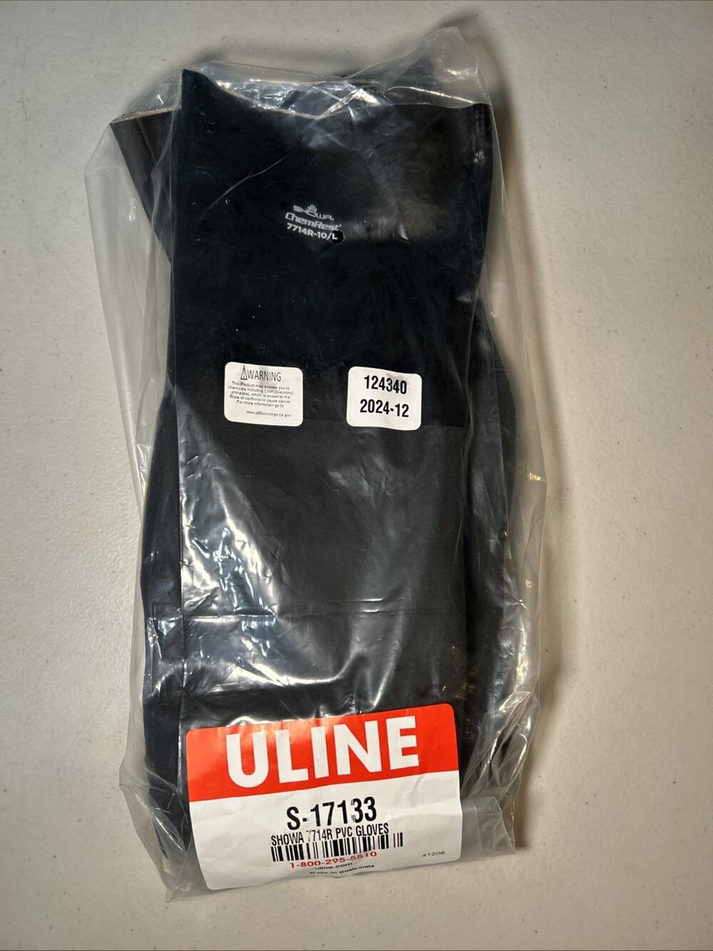 ULINE S-17133 BLACK KNIGHT PVC GLOVES 14", NEW